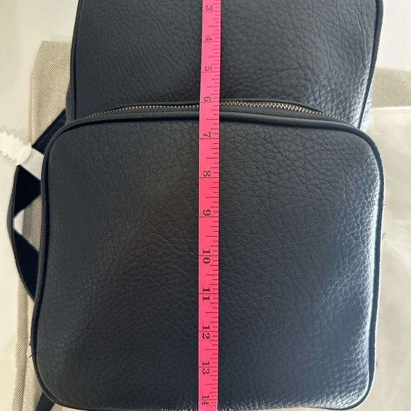 NWT Urban Originals Blackbird Faux Leather Black Backpack For Travel - Picture 11 of 14